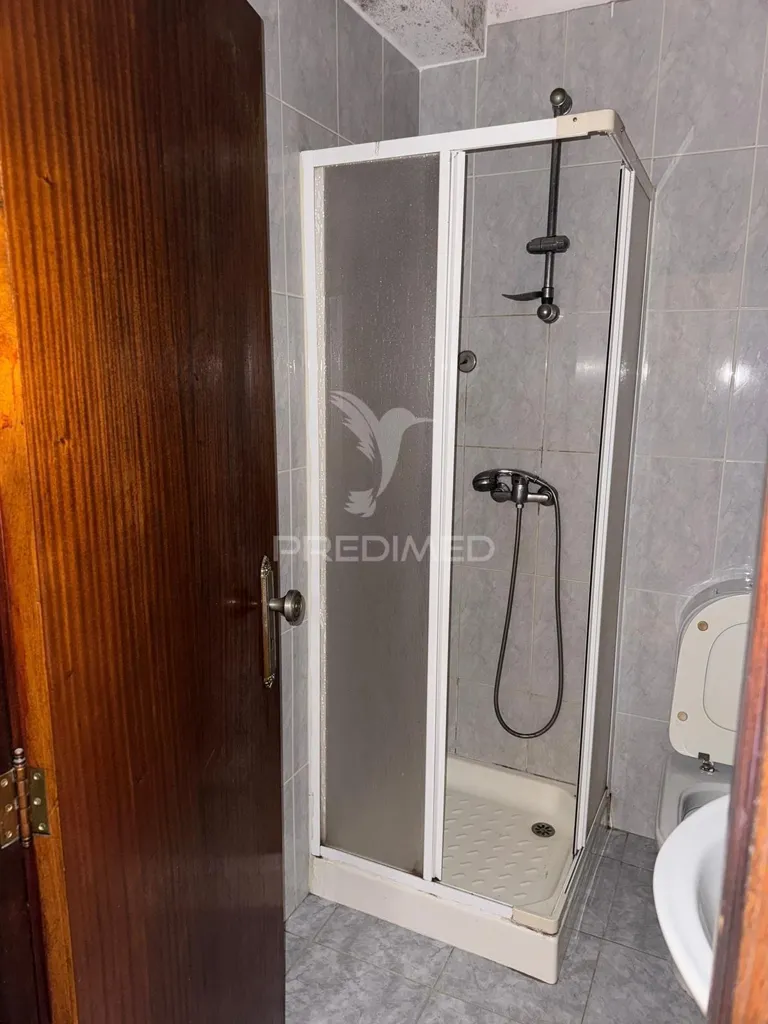 Bathrooms - Apartment with 200m² Terrace in Fafe Centre