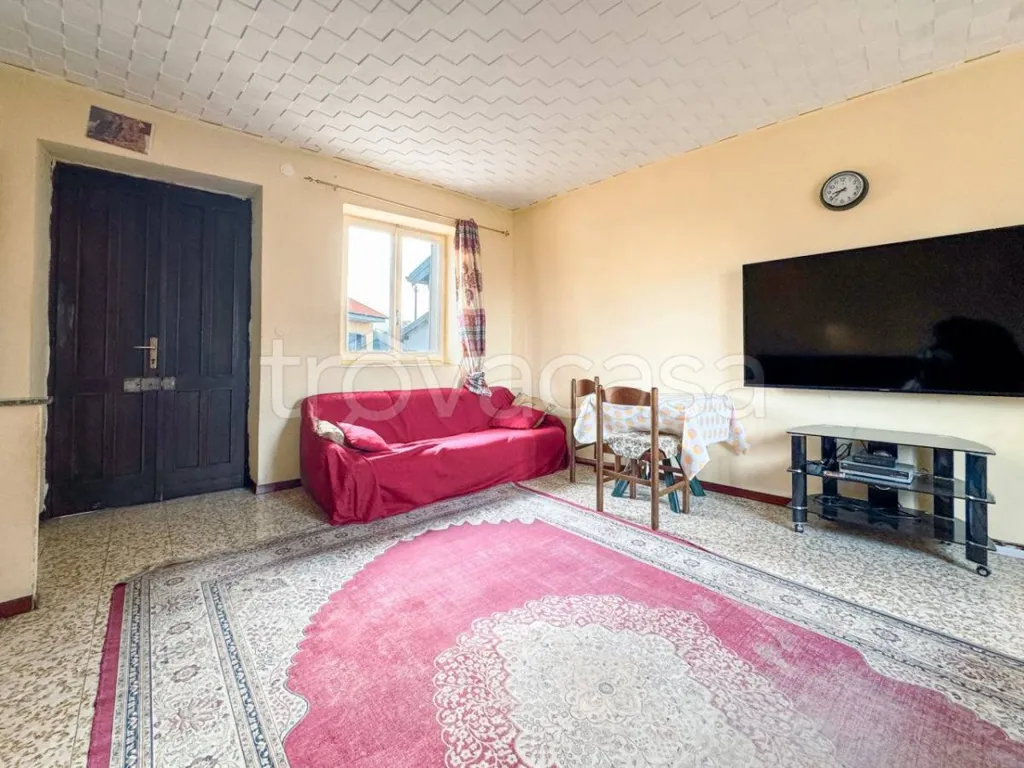 Séjour - Duplex Villa with Two Units in Borgo Ticino