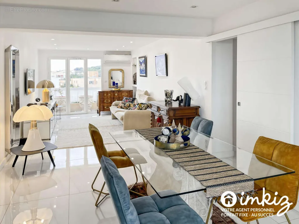 Sala da pranzo - Sea View Apartment with Terrace in Bandol