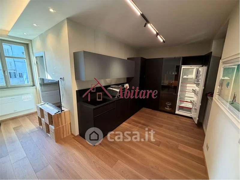 Cuisine - Modernised 3-Bed Flat with Terrace in Alba