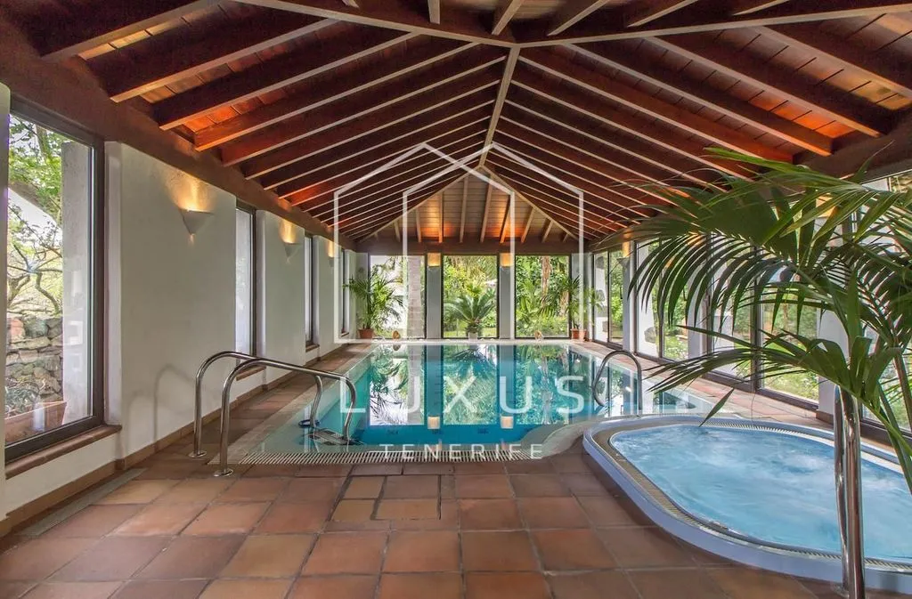 Piscina - Historic Villa with Pool in Tacoronte