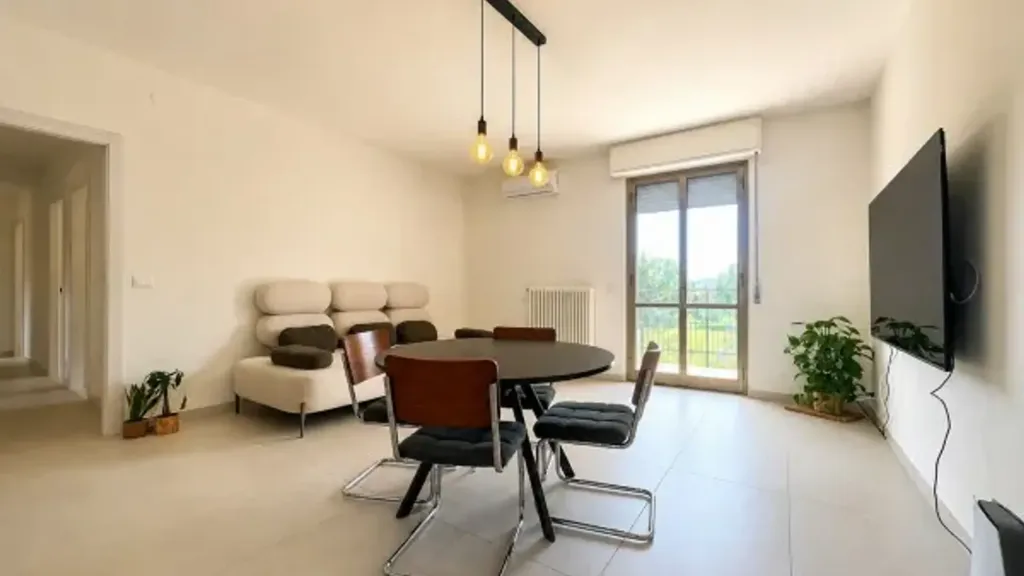Söögituba - Modernised Penthouse with Balconies in Parma