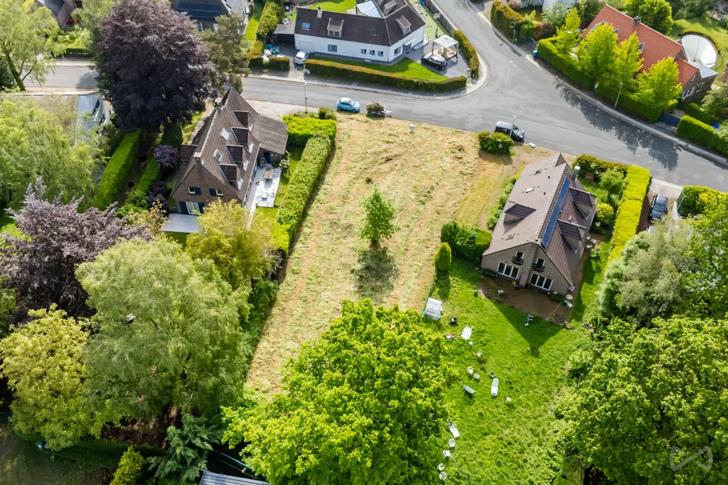 Õhuvaade - Building Plot with East-Facing Orientation in Bel-Air