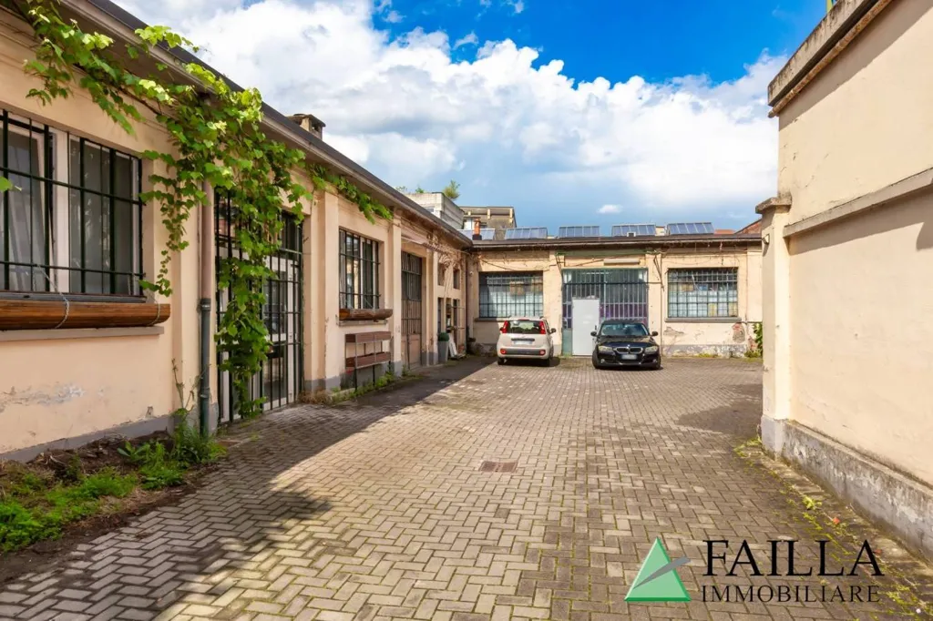 Aed - Restored Apartment with Balcony in Turin