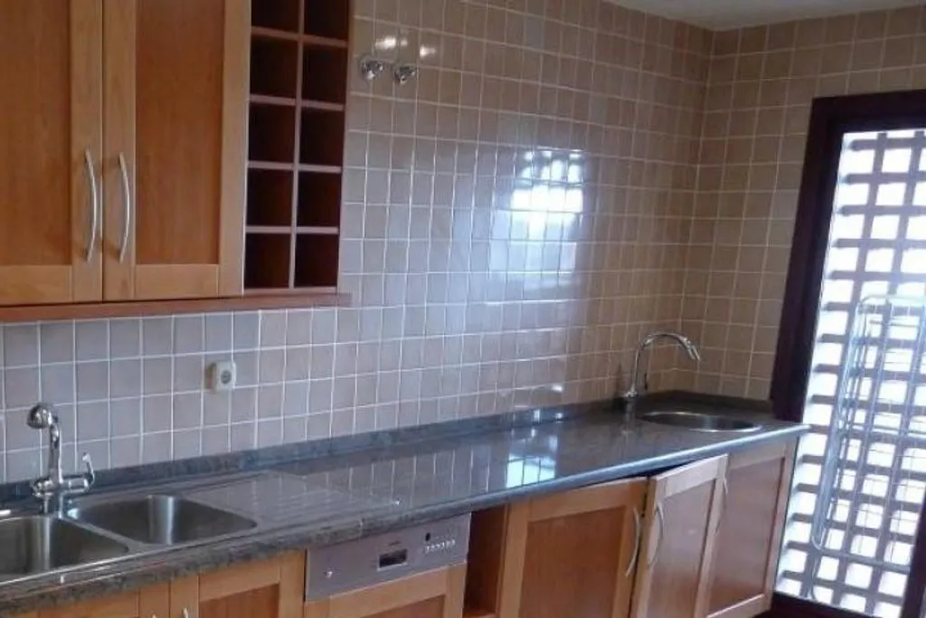Cuisine - Beachside Flat with Pool in Marbella