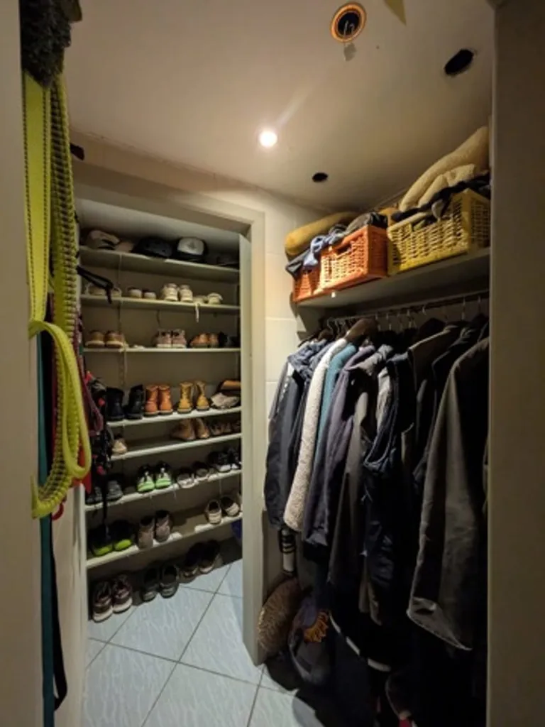 closet_dressing