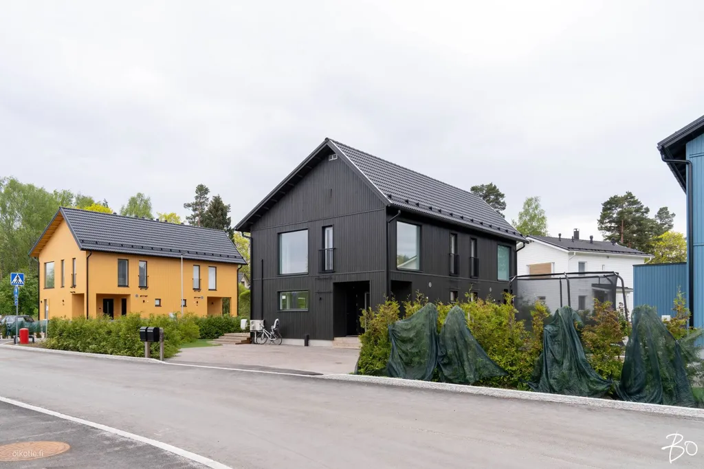 Välivaade - Modern Design Duplex with Sauna in Vantaa Hiekkaharju