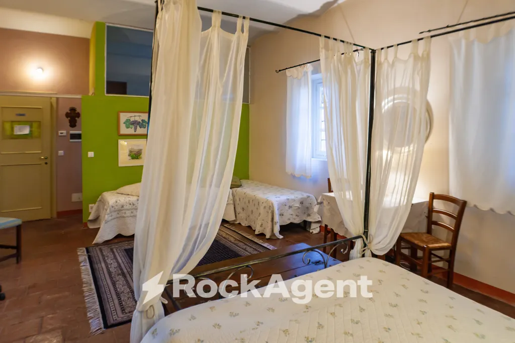 Chambres - Restored Villa with Panoramic View in Lequio Tanaro