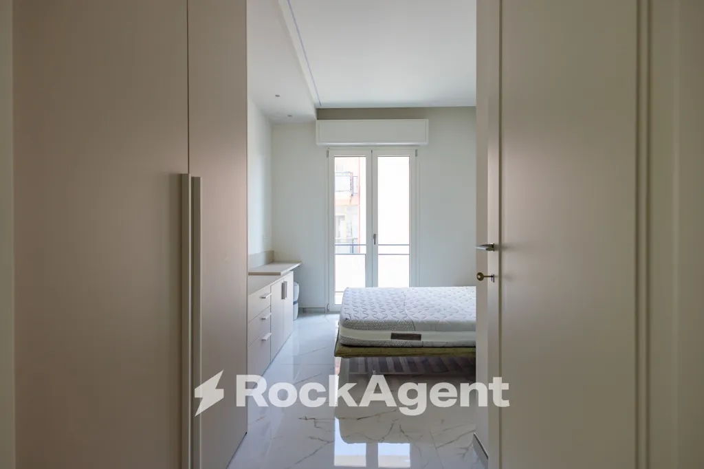 Chambres - Modernised Apartment with Balcony in Catanzaro