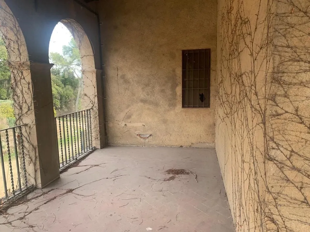 Terrazza - Rustic Finca with Extensive Garden in Cardedeu