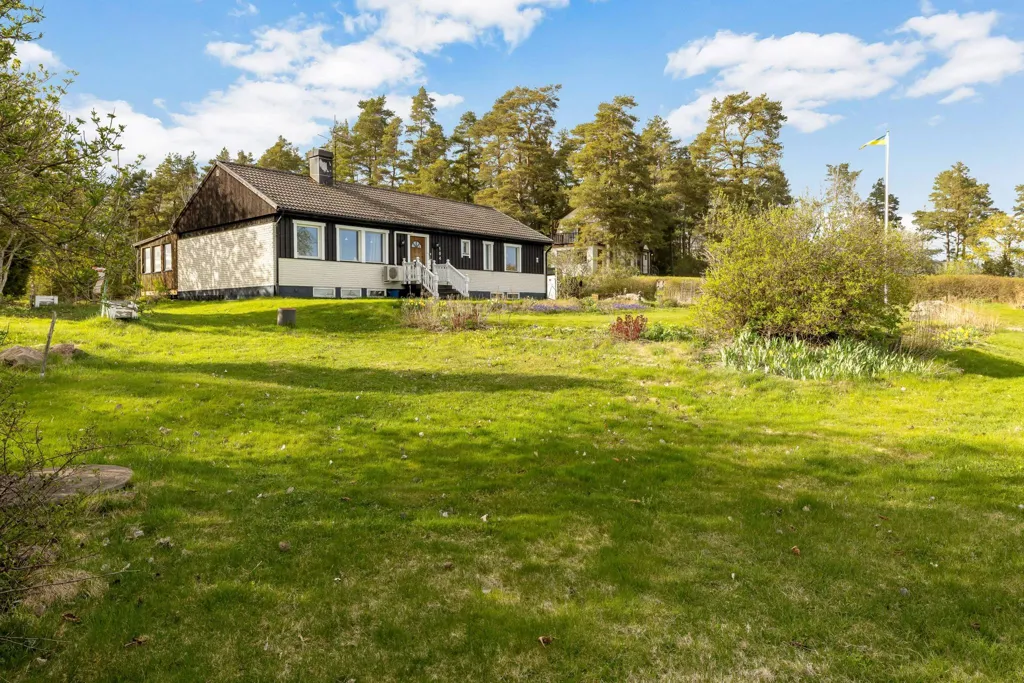 Maja asukohas Östhammars kommun