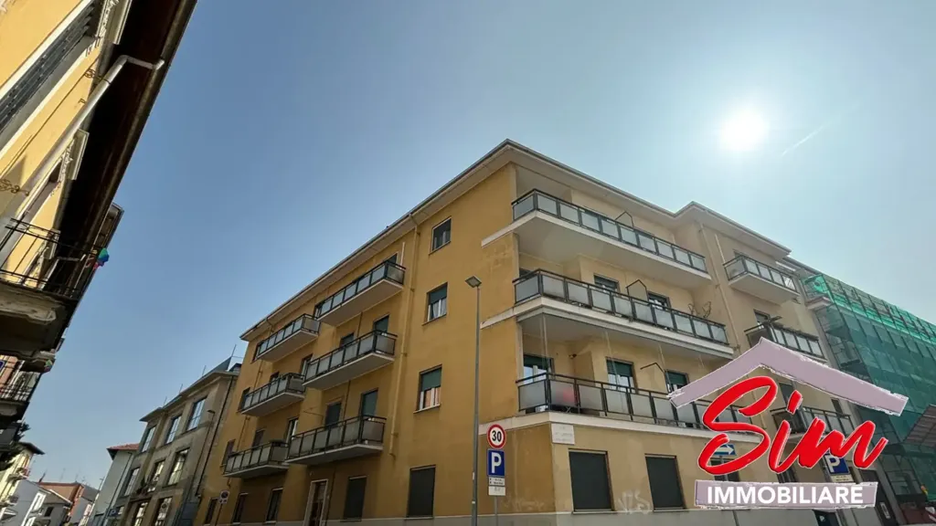 Välivaade - Fully Furnished Studio in Novara