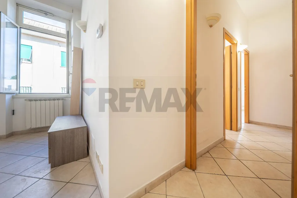 Hallway - Bright Apartment with Terrace in Tor Sapienza