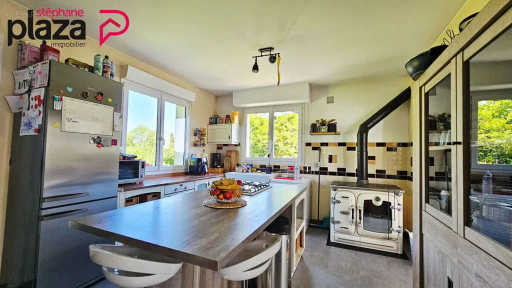 Cuisine - Maison de campagne avec grand terrain à Plogonnec
