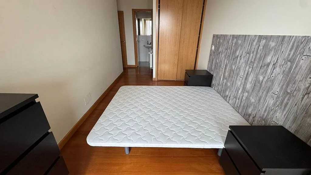 Chambres - Apartment with Garage in El Astillero