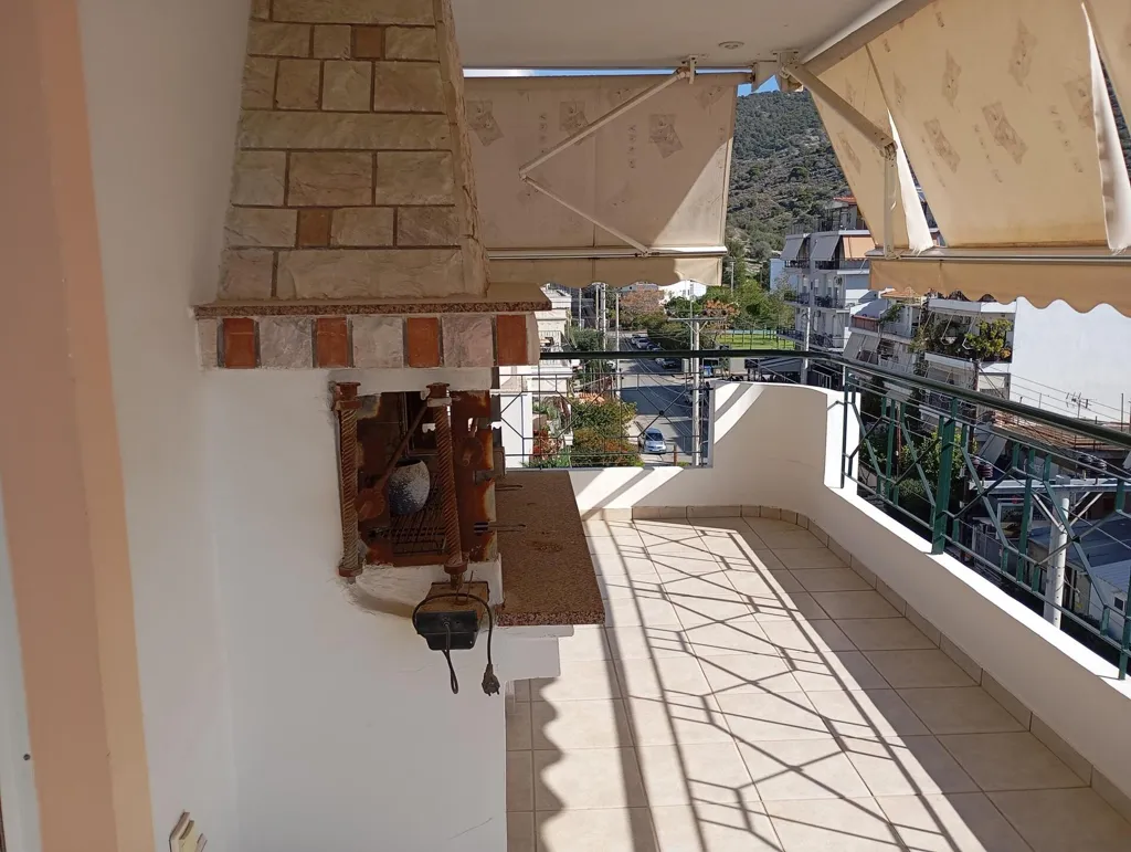 4-toaline korter asukohas Athens
