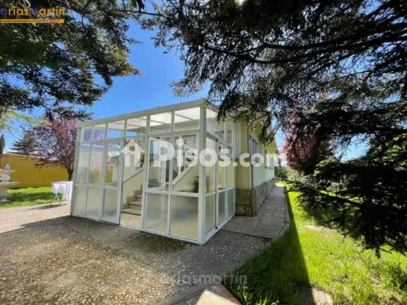 Maison 4 chambres à ES