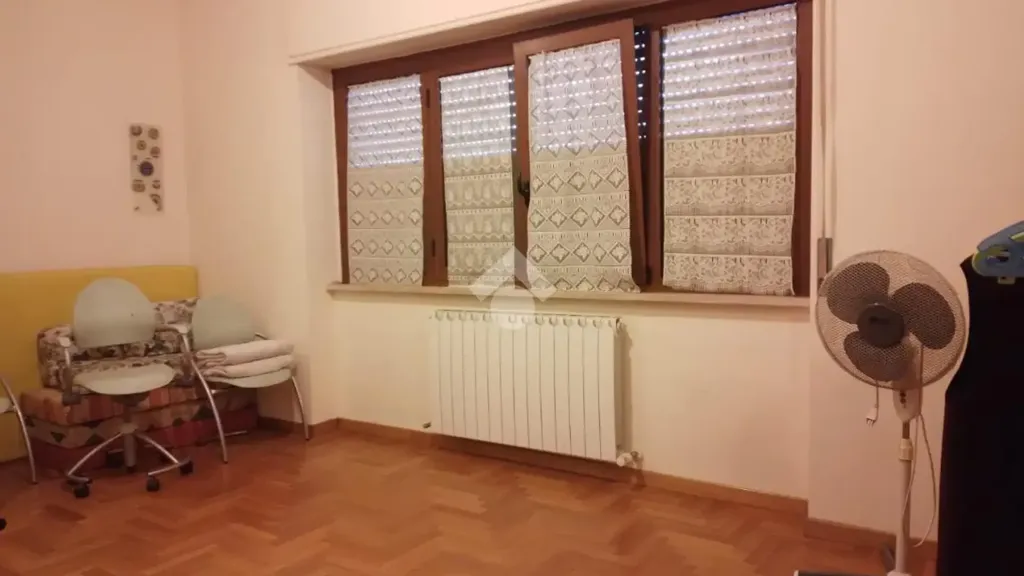Chambres - Apartment with Balcony in Castrolibero