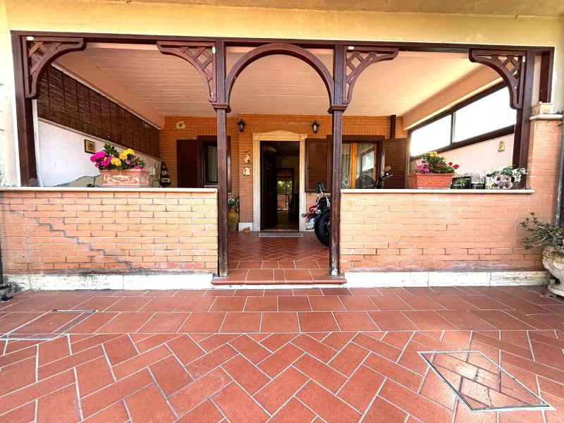 Terrazza - Bifamiliar Villa with Garden in Ardea