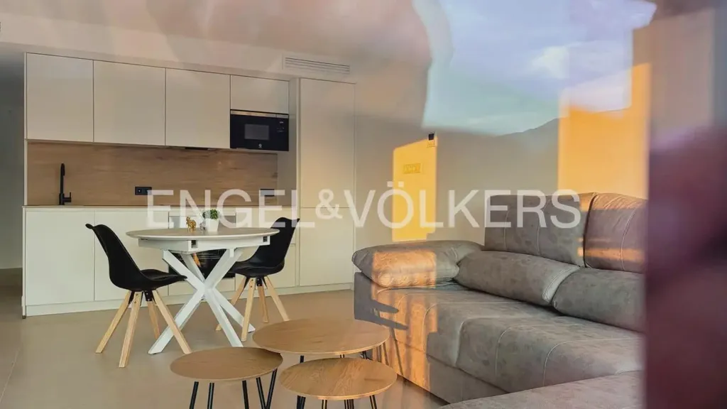 Living Room - Reformed Apartment with Balcony in Dénia