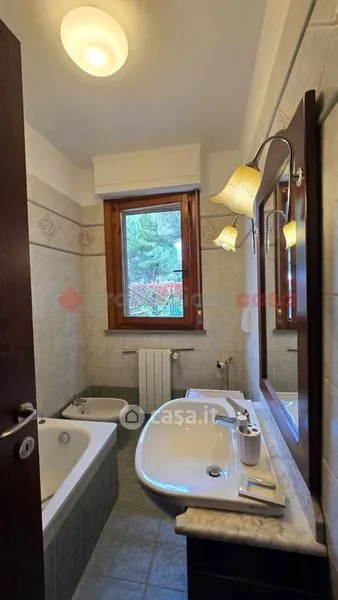Salles de bain - Duplex Apartment with Garden in Arezzo