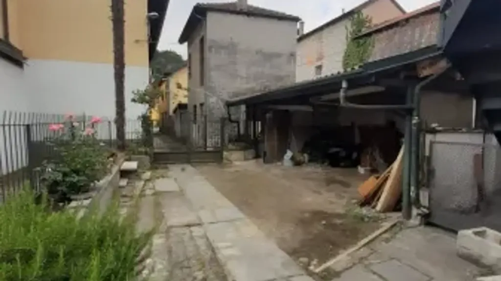 Aed - Terraced House with Balconies in Gravellona Toce