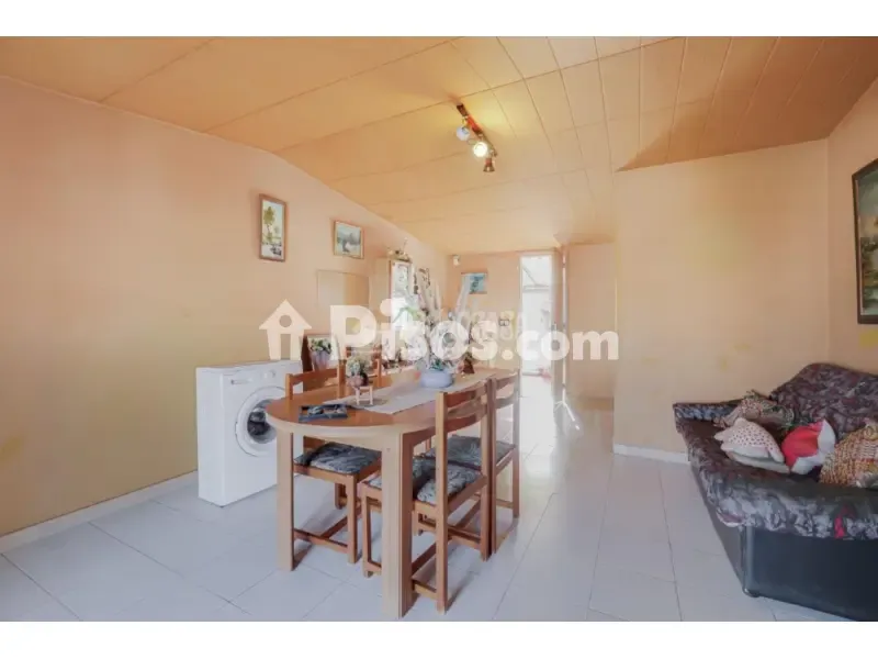 Sala da pranzo - Two-Storey House with Terraces in Terrassa