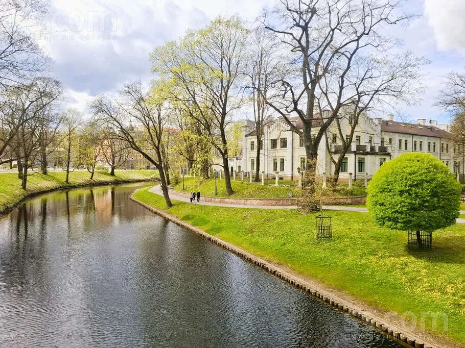 Aed - Two-Level Apartment in Old Riga
