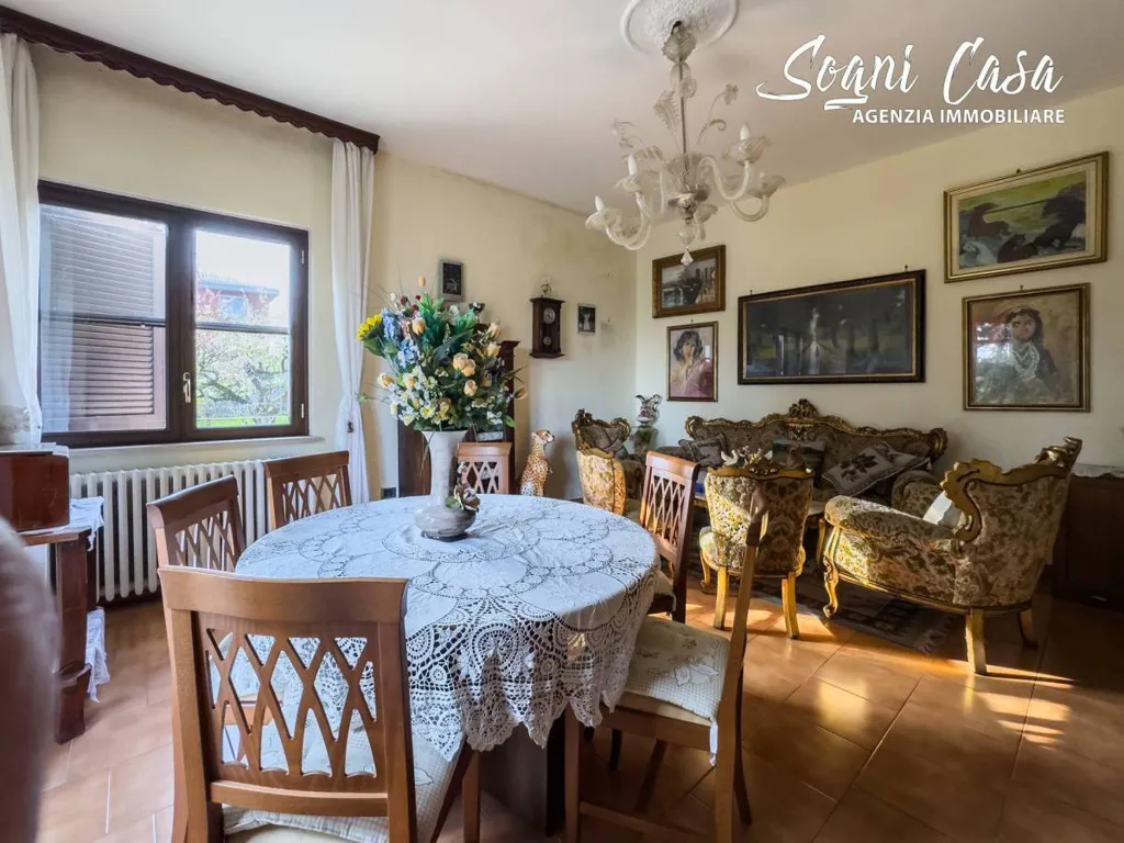 Salle à manger - Villa with Garden in Marano Ticino