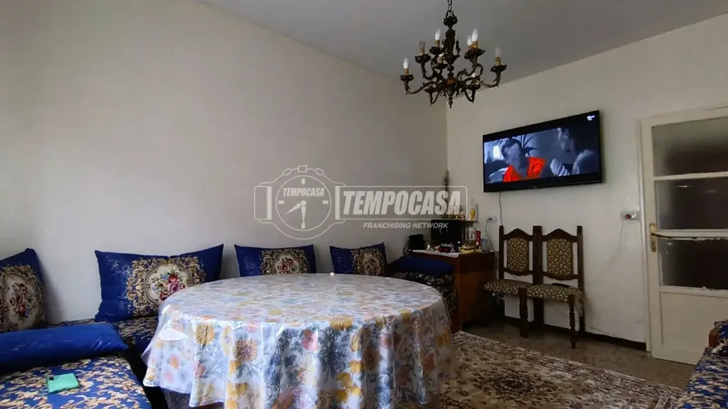 Séjour - Four-Room Apartment with Balcony in Biella