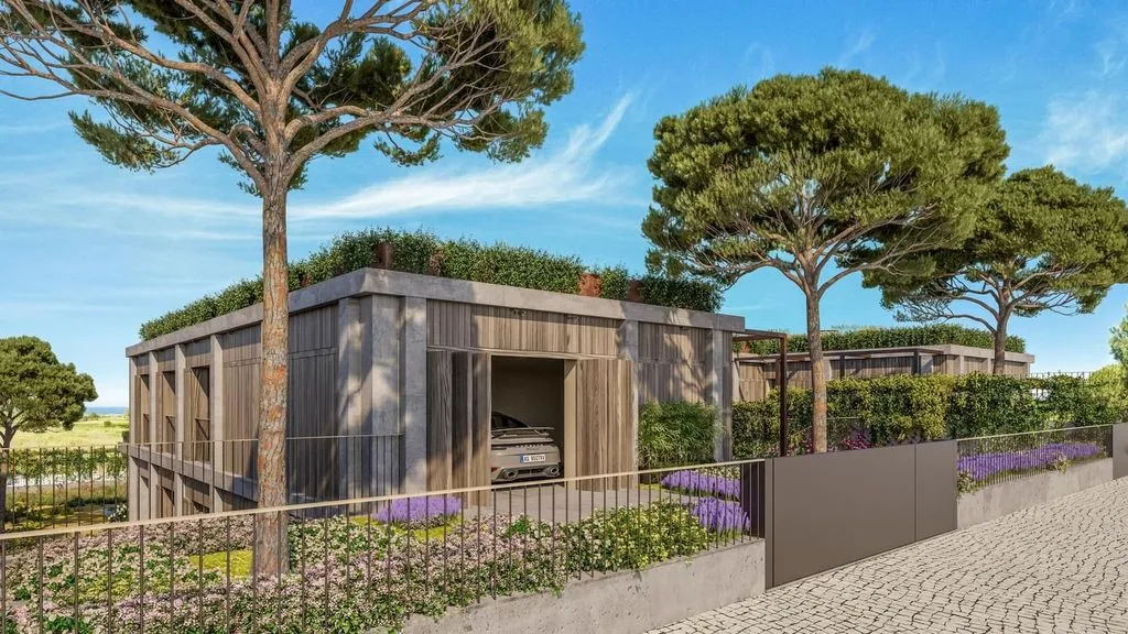 Villa with Sea View in Caparica Hills, Almada