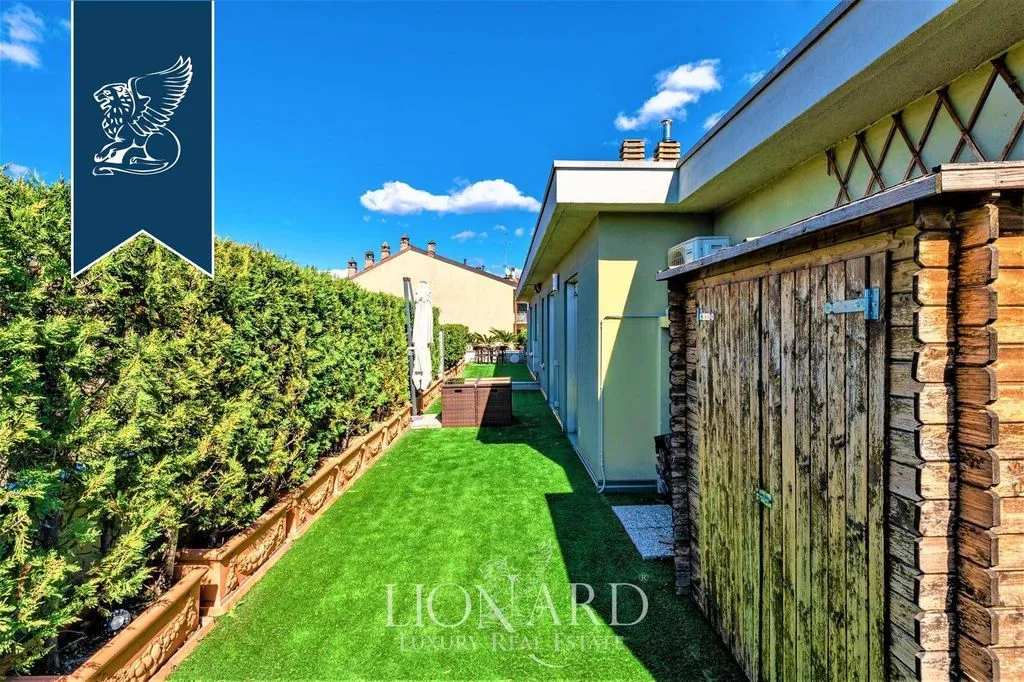 Aed - Luxury Penthouse with Pool in Bergamo