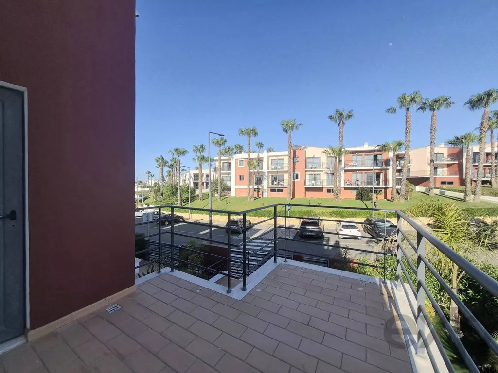 Rõdu - Luxury Triplex with Pool in Ferragudo