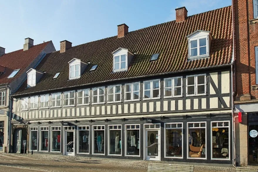Välivaade - Retail Unit with Street Frontage in Søndergade