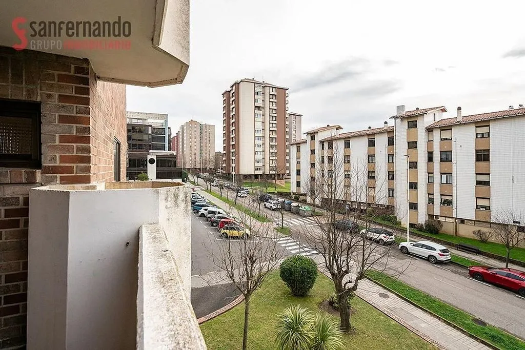 Balcon - Apartment with Terrace in Gerardo Diego, Santander
