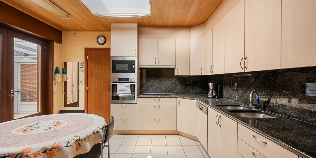 Cuisine - Gesloten Bebouwing avec Garage à Tielt