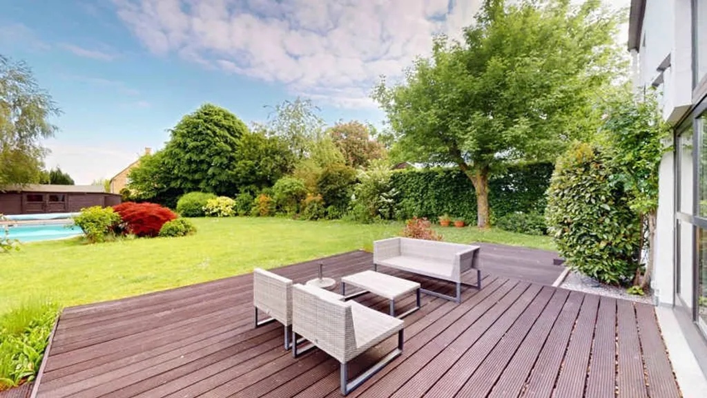 Garden - Renovated Villa with Pool near Lasne Centre