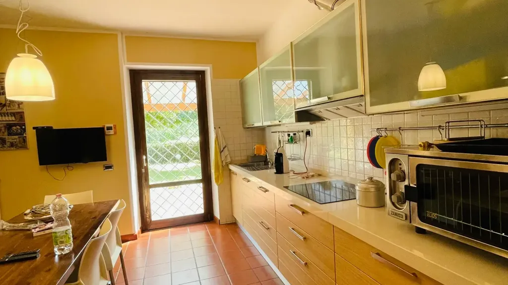 Maison 9 pièces à IT