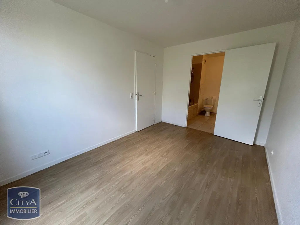 Pièces - Appartement T2 avec Ascenseur à Bondoufle