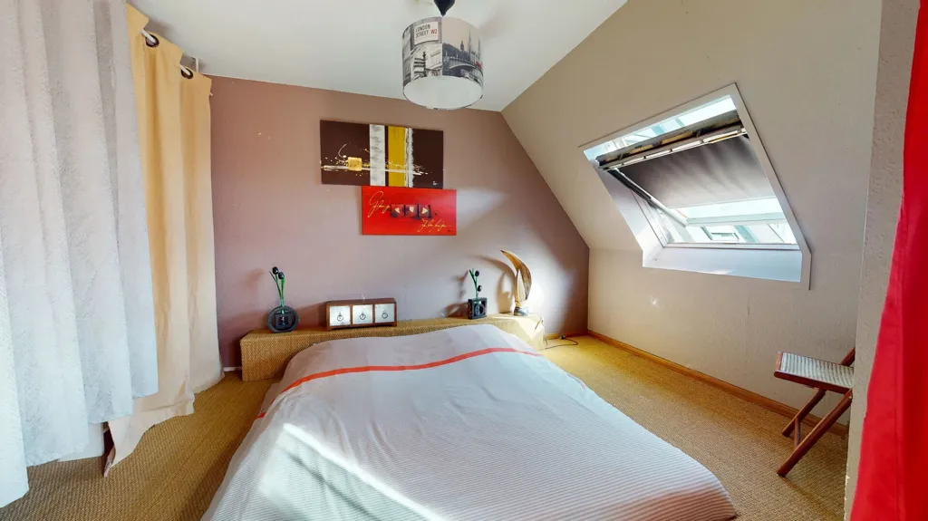 Bedrooms - Two-Bedroom Flat with Balconies in Hoenheim