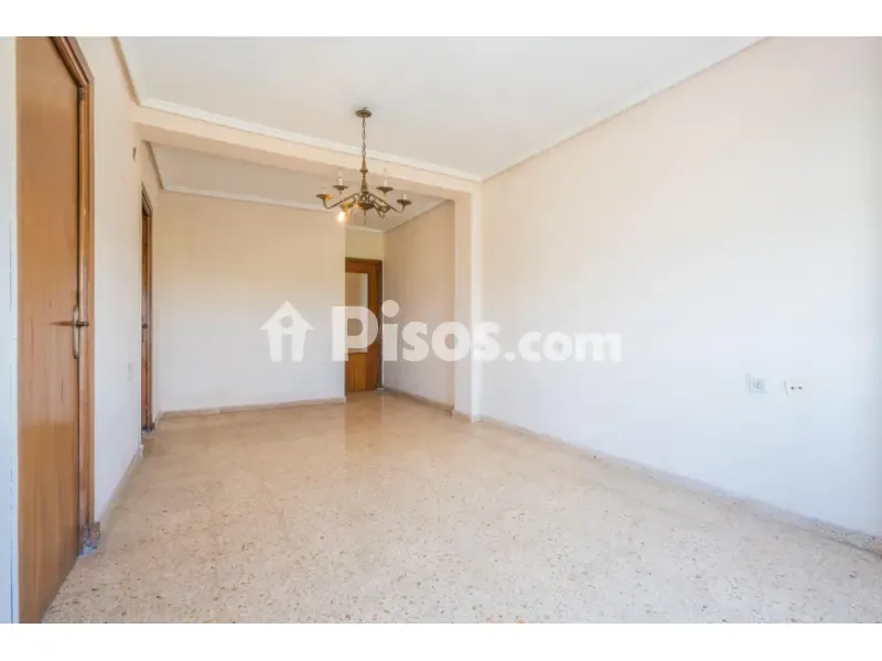 Pièces - Apartment with Balcony in Xirivella