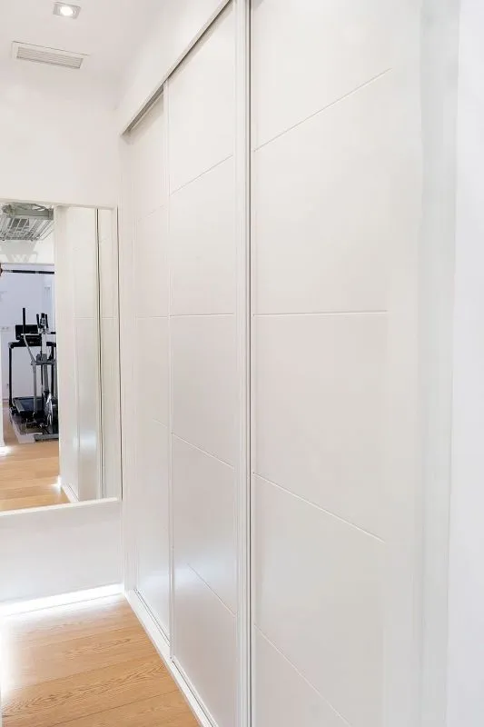 Pièces - Fully Renovated Flat with Balcony in Trafalgar