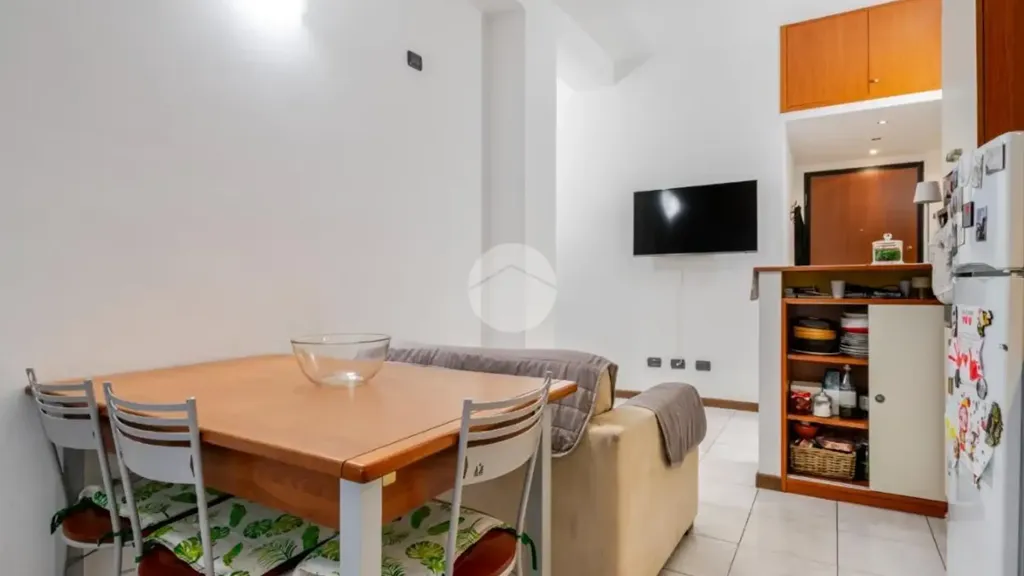 Söögituba - Duplex with Balcony in Cesano Boscone