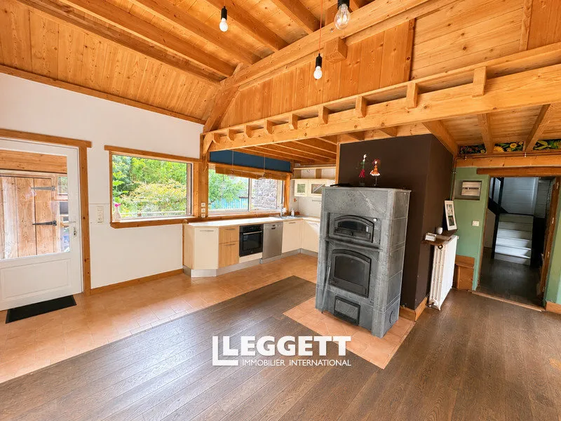 Soggiorno - Rustic Stone House with Garden in Saint-Planchers