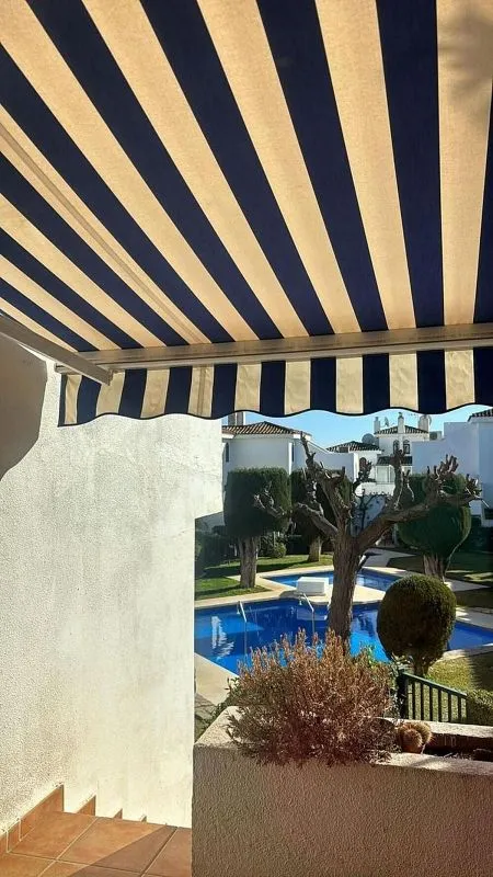Terrasse - Terraced House with Pool in Bel Air, Cancelada