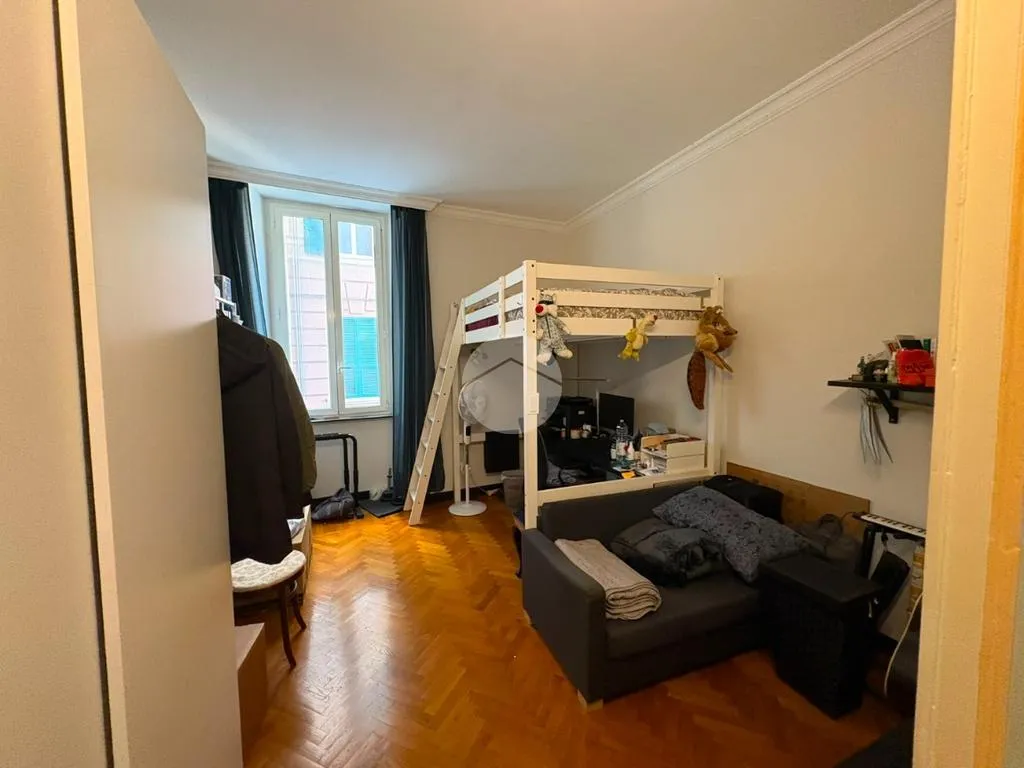 Bedrooms - Spacious 6-Room Apartment in Genoa