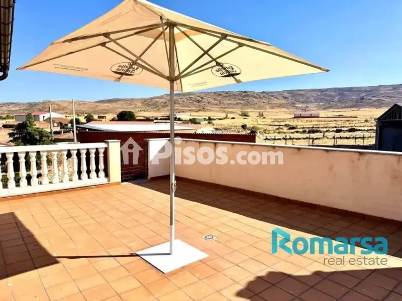 Terrasse - Rural House with Pool in Gemuño