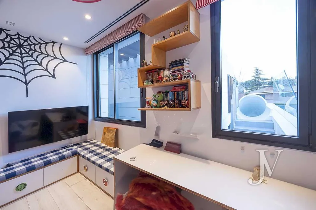 Pièces - Modern Villa with Pool in Parque Conde de Orgaz