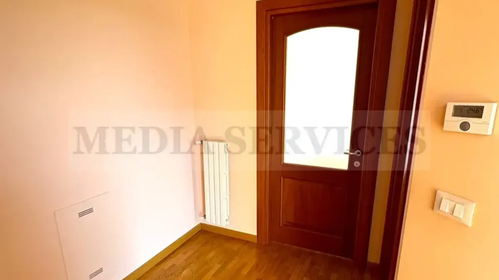 Entrée - Prestigious Apartment with Balcony in Garlasco