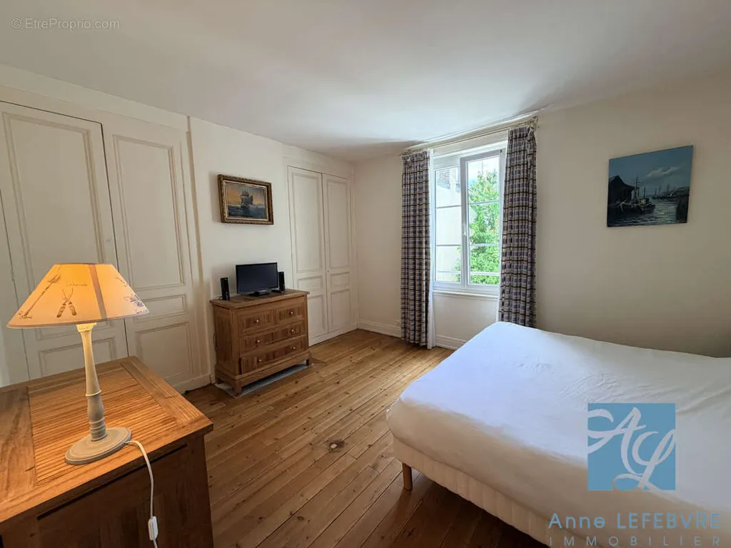5-toaline maja asukohas Trouville-Sur-Mer